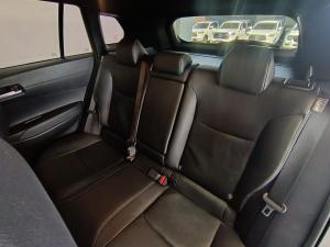 Toyota Corolla Cross 1.8 XS - Image 29
