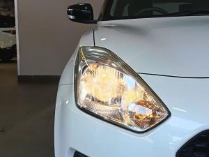 Suzuki Swift 1.2 GL manual - Image 11
