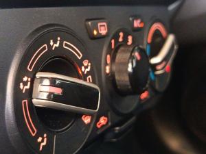 Suzuki Swift 1.2 GL manual - Image 26