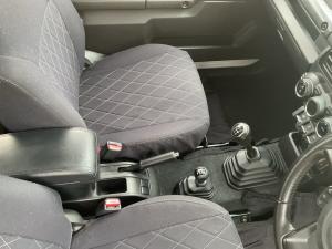 Suzuki Jimny 1.5 GLX AllGrip 3-door manual - Image 12