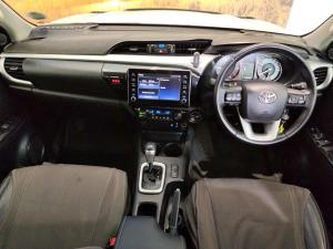 Toyota Hilux 2.8GD-6 double cab 4x4 Raider auto - Image 6