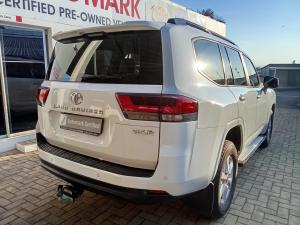 Toyota Land Cruiser 300 3.3D GX-R - Image 2