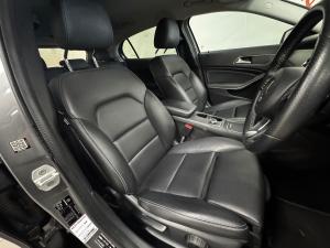 Mercedes-Benz GLA GLA200 auto - Image 14
