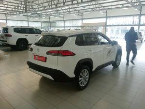 Toyota Corolla Cross 1.8 Xi - Image 2