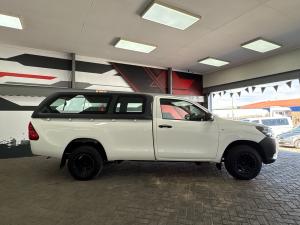 Toyota Hilux 2.4GD single cab S (aircon) - Image 3