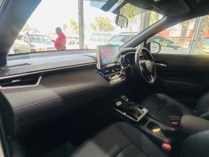 Toyota Corolla Cross 1.8 HEV XS - Image 7