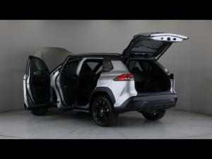 Toyota Corolla Cross 1.8 GR-Sport - Image 25