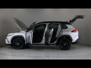 Toyota Corolla Cross 1.8 GR-Sport - Image 26