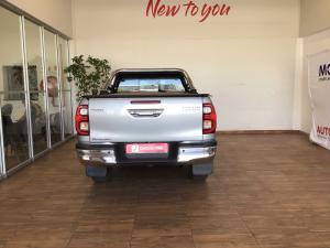 Toyota Hilux 2.8GD-6 48V double cab Raider - Image 5