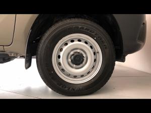 Toyota Hilux 2.4GD-6 double cab SR - Image 17