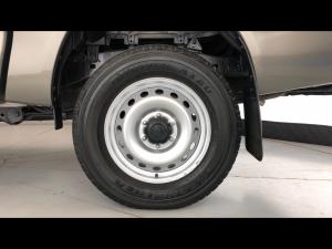 Toyota Hilux 2.4GD-6 double cab SR - Image 19