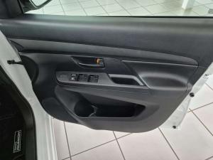 Toyota Rumion 1.5 S - Image 9