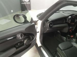 MINI Cooper S automatic - Image 17