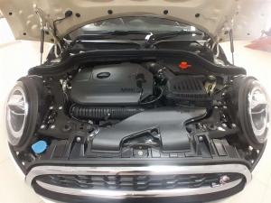 MINI Cooper S automatic - Image 9
