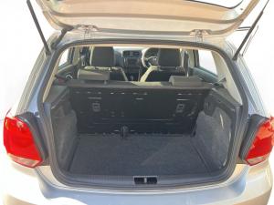 Volkswagen Polo Vivo hatch 1.6 Comfortline auto - Image 10