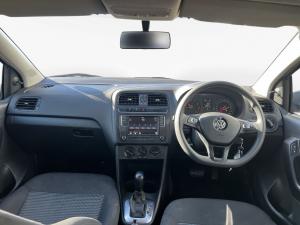 Volkswagen Polo Vivo hatch 1.6 Comfortline auto - Image 11