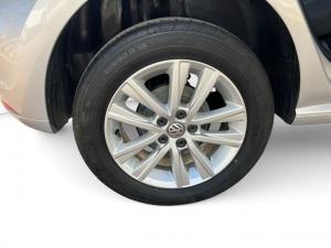 Volkswagen Polo Vivo hatch 1.6 Comfortline auto - Image 16