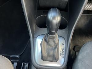 Volkswagen Polo Vivo hatch 1.6 Comfortline auto - Image 20