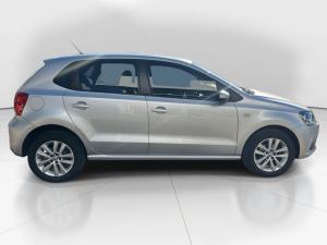 Volkswagen Polo Vivo hatch 1.6 Comfortline auto - Image 8