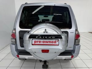 Mitsubishi Pajero 3-door 3.2DI-D GLS - Image 5