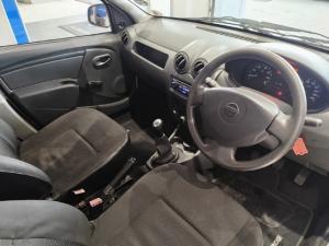 Nissan NP200 1.6i (aircon) - Image 10