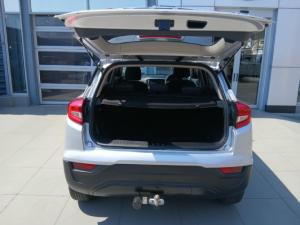 Mahindra XUV300 1.2T W6 - Image 13