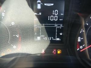 Mahindra XUV300 1.2T W6 - Image 14