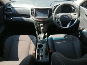 Mahindra XUV300 1.2T W6 - Image 9