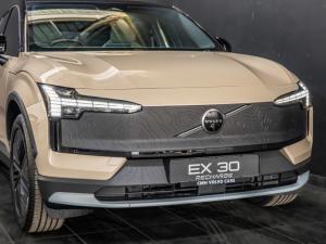 Volvo EX30 Cross Country Twin Motor Performance Ultra - Image 12