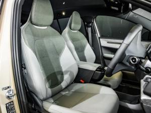 Volvo EX30 Cross Country Twin Motor Performance Ultra - Image 6