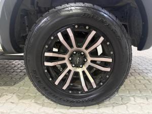 Nissan Navara 2.5DDTi double cab LE Plus - Image 12
