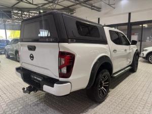 Nissan Navara 2.5DDTi double cab LE Plus - Image 3