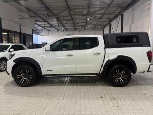 Nissan Navara 2.5DDTi double cab LE Plus - Image 9