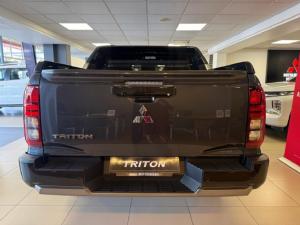 Mitsubishi Triton 2.4DI-D Bi-Turbo double cab 4x4 - Image 8