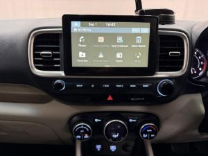 Hyundai Venue 1.0T Motion Limited Edition auto - Image 8