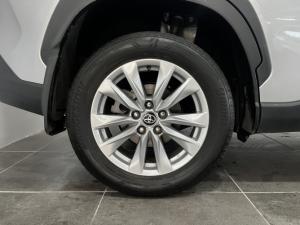 Toyota Corolla hatch 1.8 Hybrid XS - Image 11