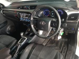 Toyota Hilux 4.0 V6 double cab Raider - Image 13