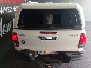 Toyota Hilux 4.0 V6 double cab Raider - Image 5