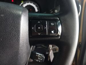 Toyota Hilux 2.8GD-6 4x4 Legend 50 - Image 14