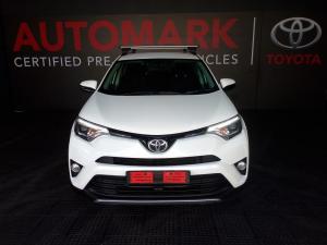 Toyota RAV4 2.0 GX auto - Image 3