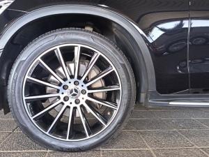 Mercedes-Benz GLC GLC300d coupe 4Matic - Image 3