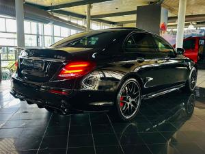 Mercedes-Benz E-Class E63 S 4Matic+ - Image 2