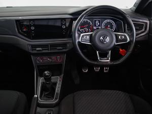 Volkswagen Polo hatch 1.0TSI Comfortline - Image 21