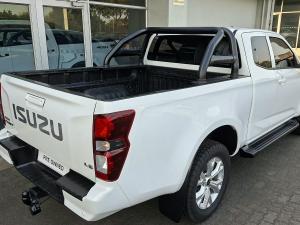 Isuzu D-Max 1.9TD Extended cab LS auto - Image 5