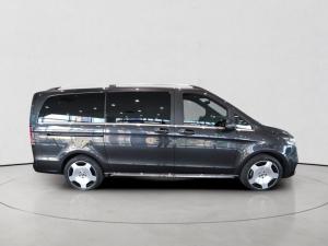 Mercedes-Benz V-Class V300d Exclusive - Image 4