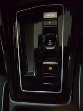 Volkswagen Golf 1.4TSI R-Line Plus - Image 11