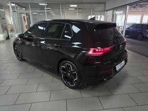 Volkswagen Golf 1.4TSI R-Line Plus - Image 5