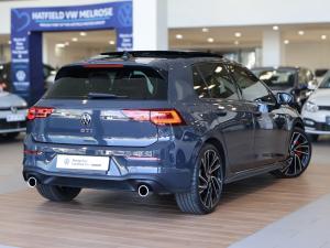 Volkswagen Golf GTI - Image 11