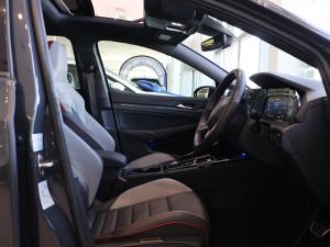 Volkswagen Golf GTI - Image 12
