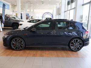 Volkswagen Golf GTI - Image 7